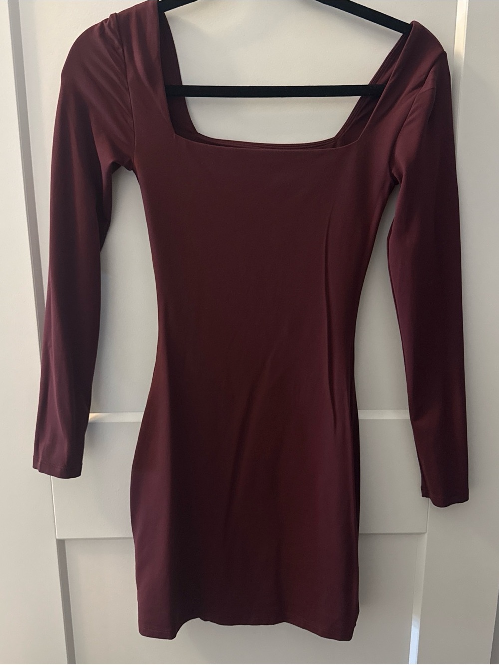 Aritzia Long-Sleeve Square Neck Bodycon Dress in Burgundy